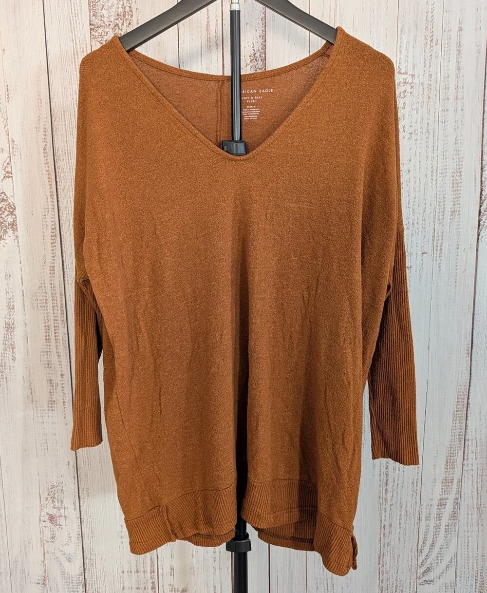 American Eagle Sweater Medium Cognac Brown Soft Sexy Plush V Neck Knit Tunic Top